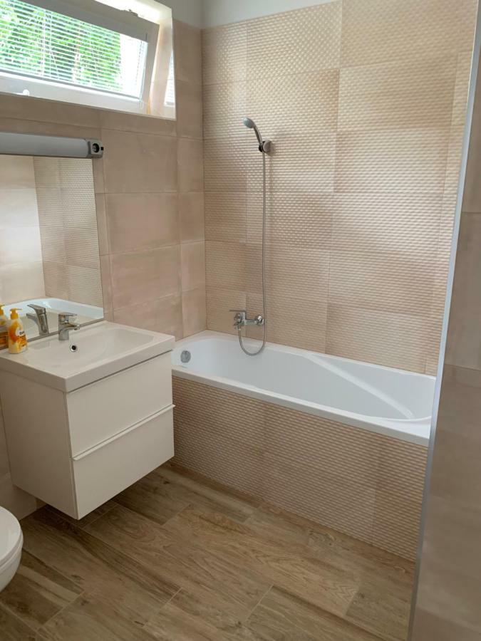 Katica Apartmanok Siófok Exterior foto